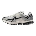 Nike Zoom Vomero 5 'Photon Dust Black' - Image 2