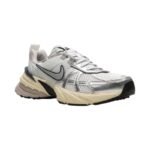 Nike V2K Run "Metallic Silver" - Image 2