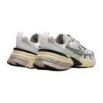 Nike V2K Run "Metallic Silver" - Image 3
