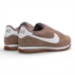 Nike Cortez Vintage Medium Curry - Image 3