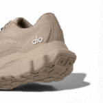 ALO Runner – Lightweight in Beige - Image 4