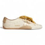 Golden Goose Women's True-Star in white nappa leather with gold star and beige suede heel tab