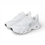 On Running Cloudsolo Loewe White - Image 3