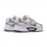 Nike V5 RNR 'Vast Grey' - Image 3