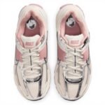 Nike Zoom Vomero 5 'Rose/Gold' - Image 4