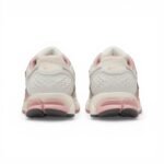Nike Zoom Vomero 5 'Rose/Gold' - Image 5