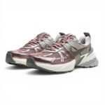 Nike V2K Run 'Smokey Mauve' - Image 3