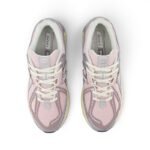 New Balance 1906R Rose Sugar Silver - Image 3
